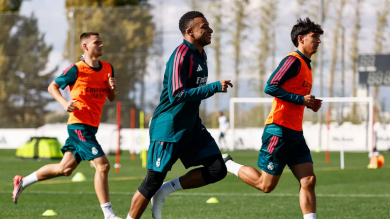 Mbappé ya entrena con Mourinho y apunta al Villarreal