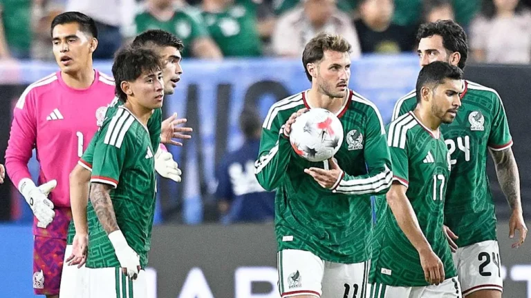 Rafa Márquez mueve el tablero ante Chile: la portería es la gran incógnita
