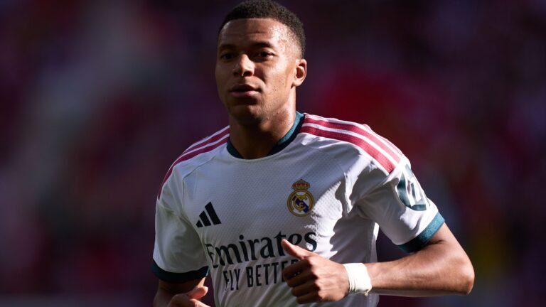 ¡Vuelve el crack! Mbappé ya entrena y apunta al Villarreal